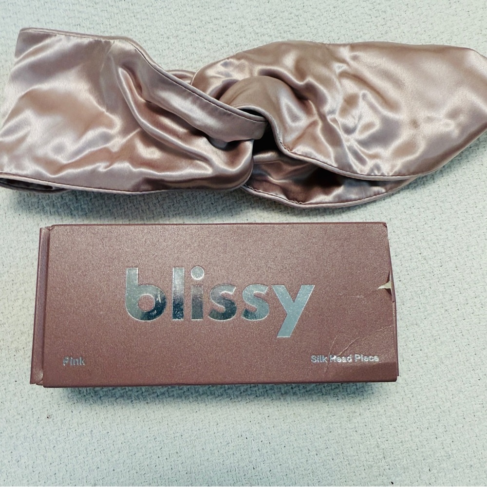 Bliss Rose Silk Hair Accessory